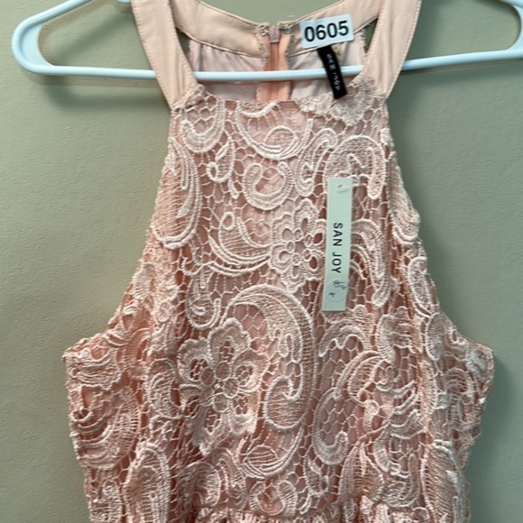 San-joy size medium. Beautiful sleeveless dress new - Picture 3 of 7